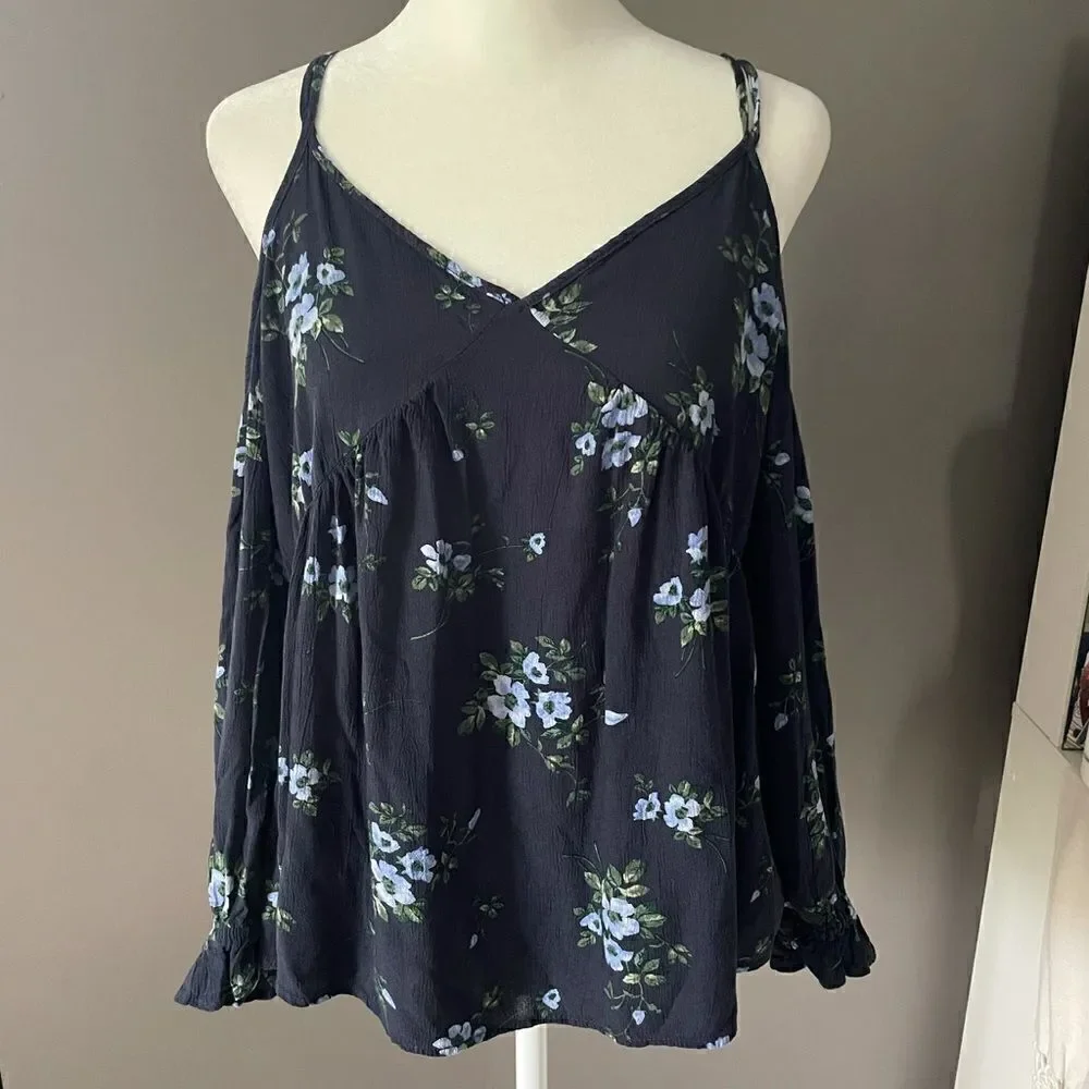 American Eagle Boho Chic Blue Floral Off the Shoulder Flowy Top Cold Shoulder - Picture 2 of 9